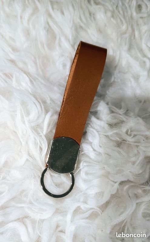 Porte-clefs en cuir, fait main (image 2)
