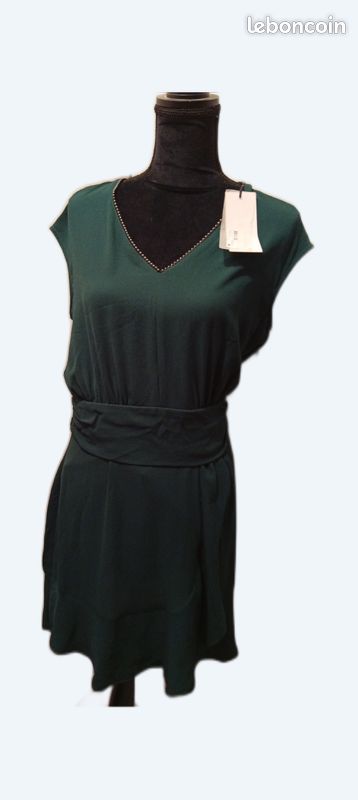 Robe vert sapin IKKS manches courtes taille 38 (image 1)