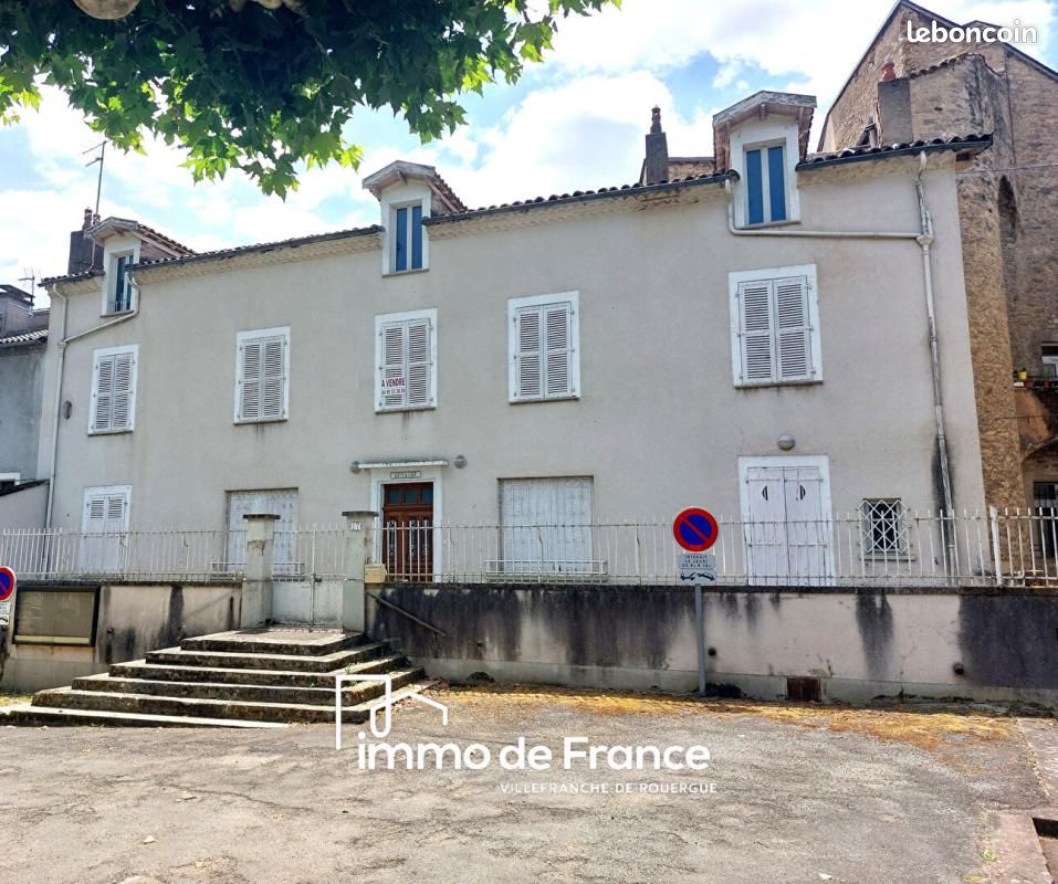 Maison 10 pièces 222 m² · à Villefranche-de-Rouergue · 222 m² · 148 400 €