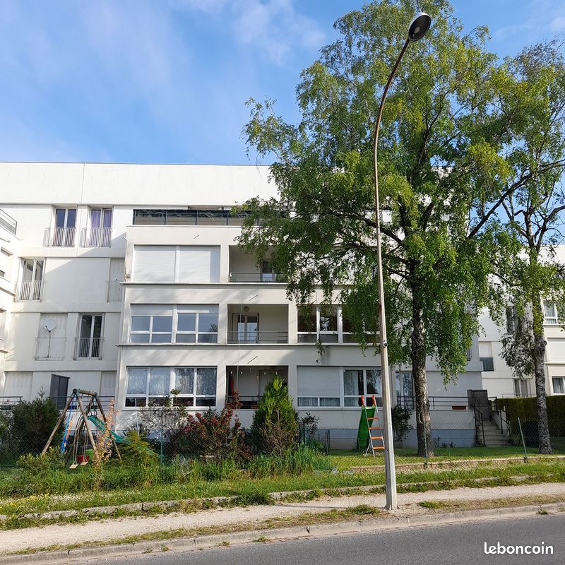 Appartement 3 pièces 89 m² · à Sainte-Menehould · 89 m² · 577 €/mois