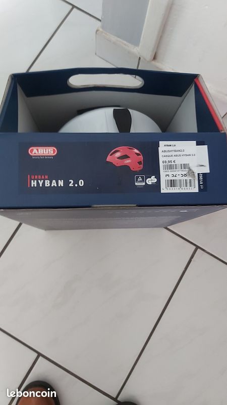 Casque de vélo marque ABUS (image 3)