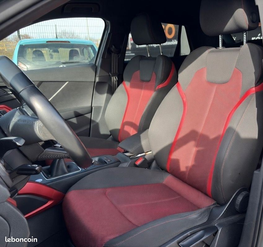 AUDI Q2 1.6 30 TDI 116 CH BVM6 SPORT KIT DISTRI NEUF / CAMERA / CLIM AUTo (image 5)