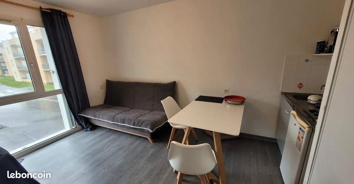 Studio 1 pièce 20 m²