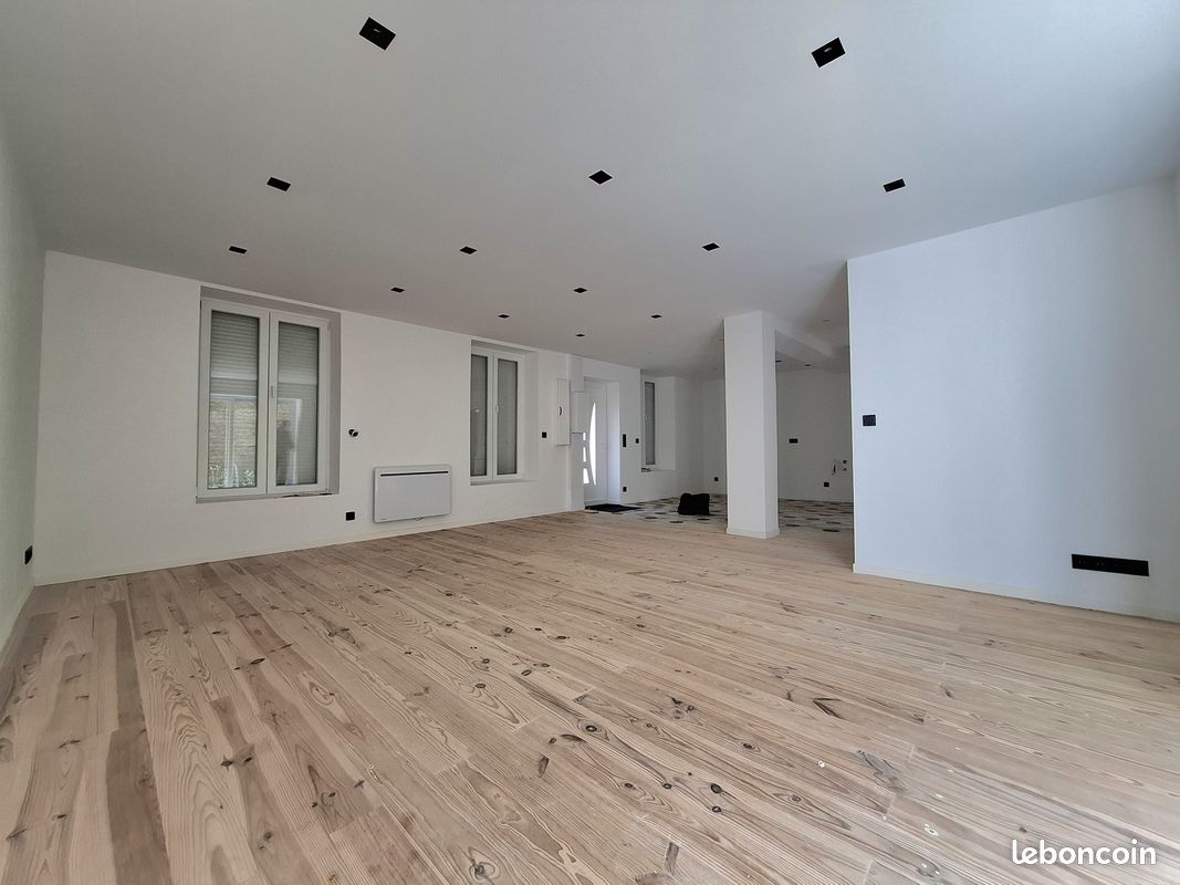 Maison 6 pièces 159 m² · à Courgains · 159 m² · 180 200 €