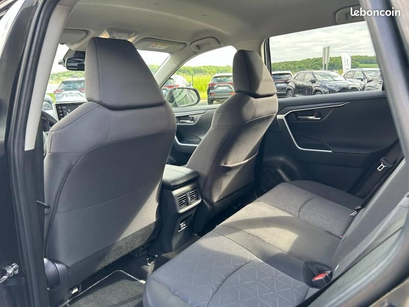 Toyota RAV4 2.5 Hybride 218ch Dynamic 2WD MY22 (image 25)