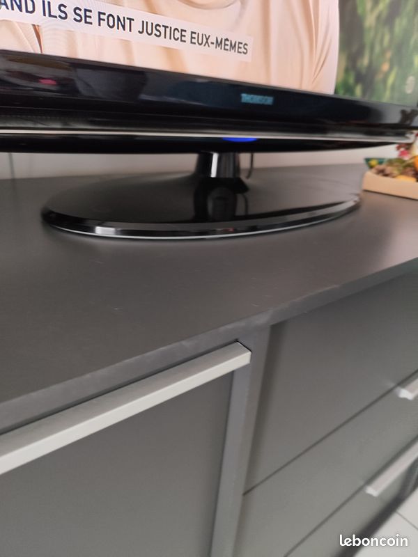 Téléviseur Thomson 42" (image 3)