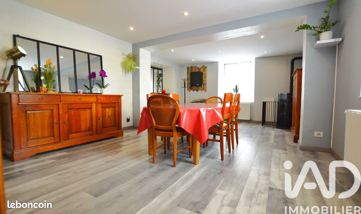 Maison 6 pièces 145 m² · à Anoux · 145 m² · 239 900 €