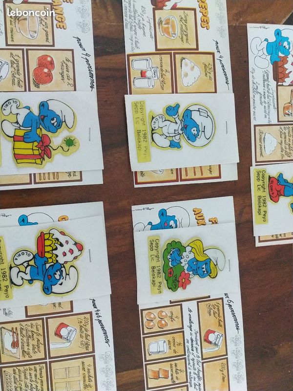 Un lot de 5 stickers Schtroumpfs des années 82 (image 1)