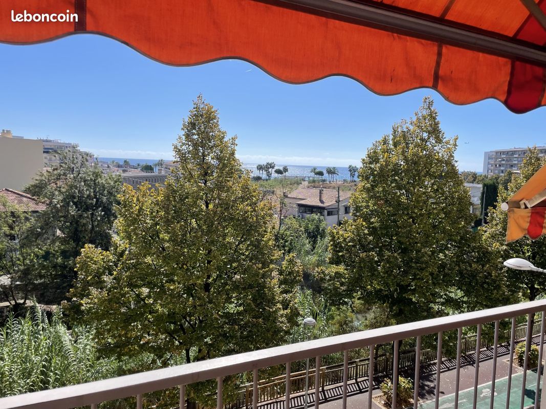 Appartement 3 pièces 60 m² · à Cagnes-sur-Mer · 60 m² · 1 200 €/mois