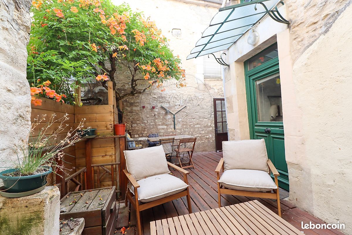 Maison 7 pièces 148 m² · à Saint-Bris-le-Vineux · 148 m² · 137 500 €
