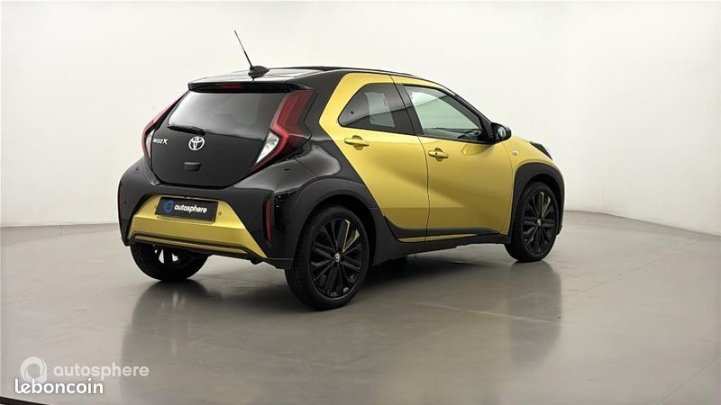 Toyota Aygo X 1.0 VVT-i 72ch Air Collection S-CVT MY23 (image 5)