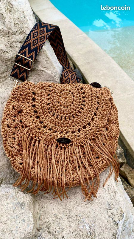 Sac Bohème/Chic à franges « Fauve » réalisé au crochet- unique