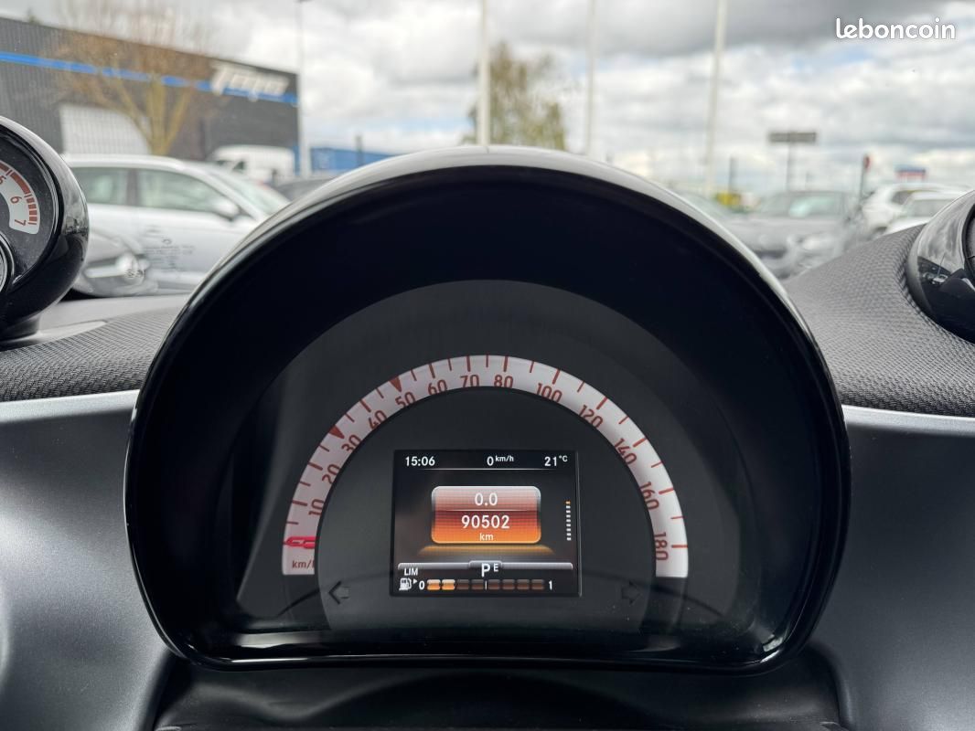 Smart ForTwo Cabriolet 90 PRIME GPS LED CUIR CLIM BVA (image 31)