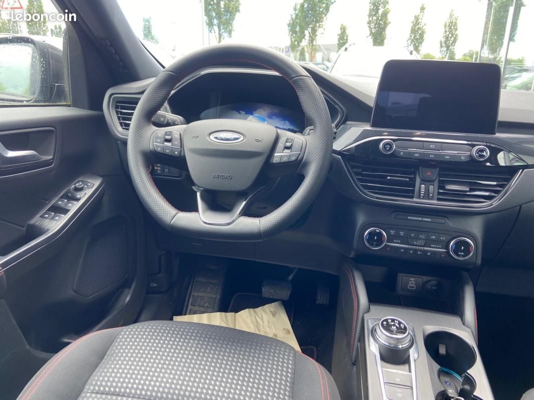 Ford Kuga 2.0 EcoBlue 120CV BVA ST-Line (image 11)
