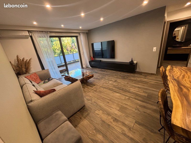 Appartement 3 pièces 67 m² · à Bastia · 67 m² · 1 000 €/mois