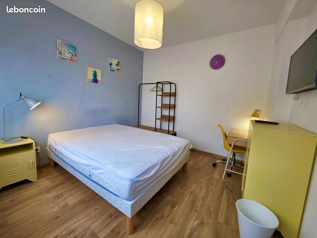 Appartement 6 pièces 97 m² · à Reims · 97 m² · 470 €/mois