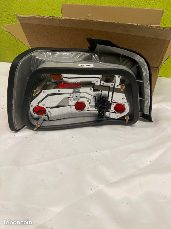 Phare Avant Gauche Pour BMW Série 3 E36 Compact (1994-1998) – Compatible Conduite à Gauche Et Droite