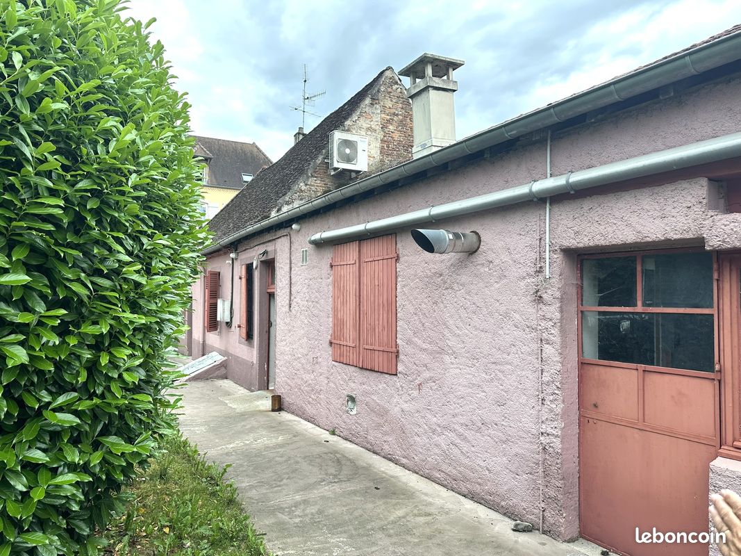 Maison 3 pièces 200 m² (image 1)