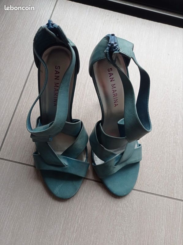 Chaussures aiguilles bleues 39 Chaussures