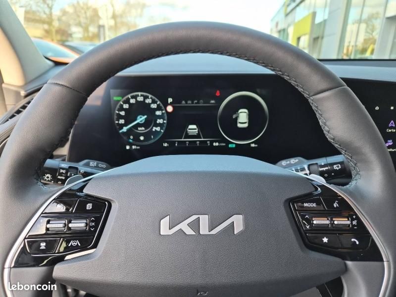 Kia Niro 1.6 GDi 138ch HEV Premium DCT6 (image 18)