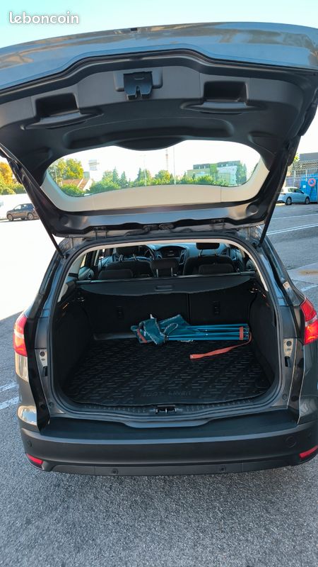 FORD FOCUS 1.5 TDCi DIESEL – 2015 (image 3)