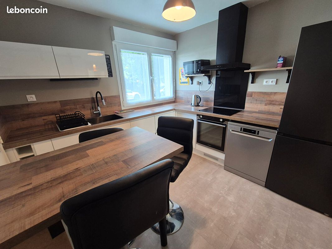 Appartement 5 pièces 104 m² · à Brest · 104 m² · 1 160 €/mois