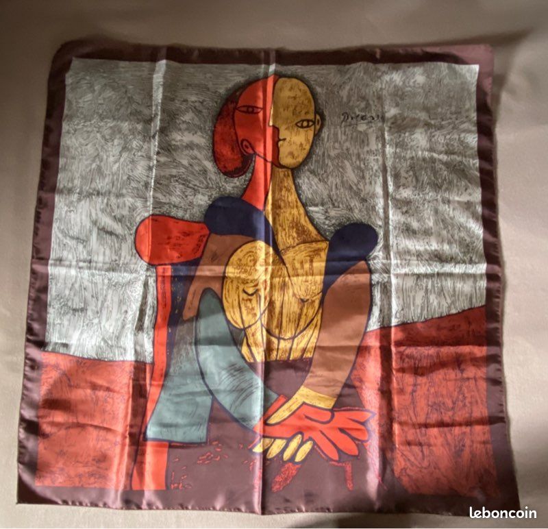 Foulard Vintage Picasso En Polyester – Motif Multicolore, Dimensions 86x86 Cm – Occasion En Bon état