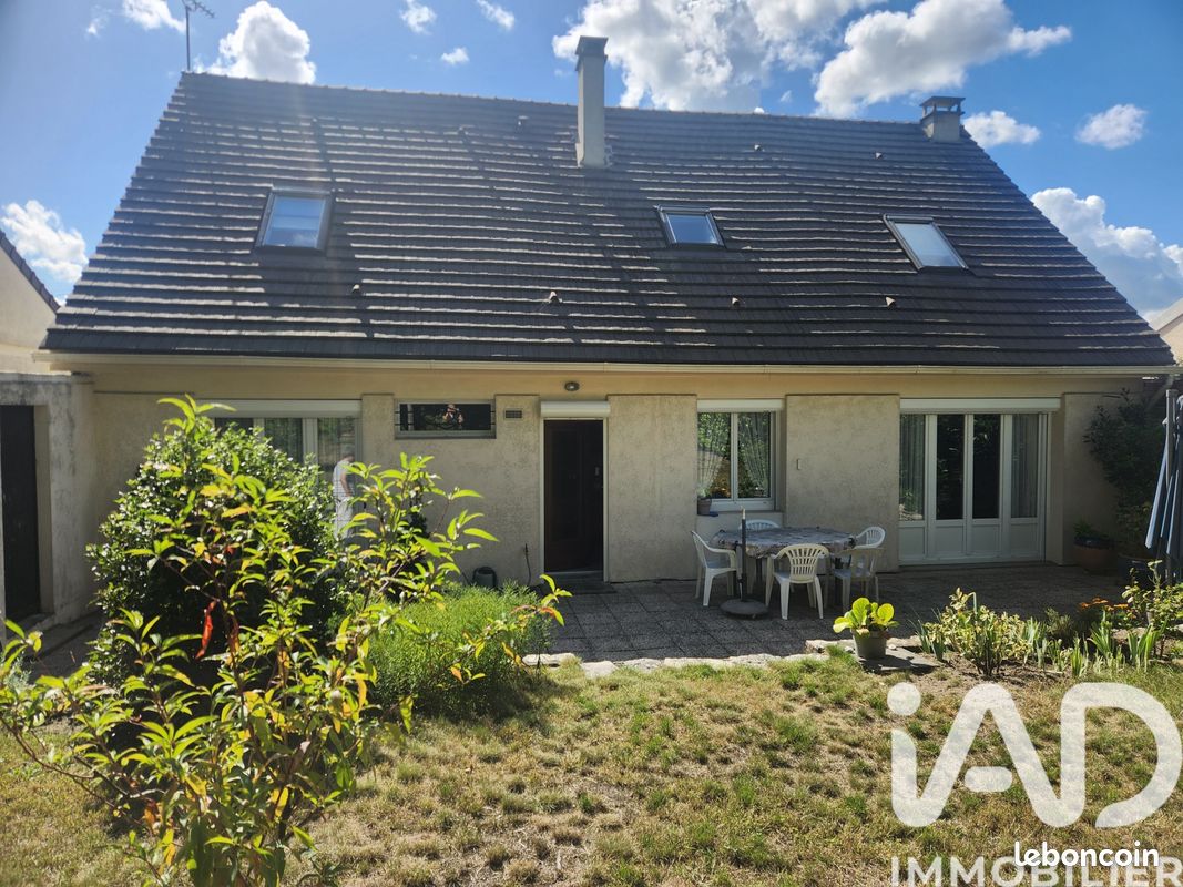 Maison 7 pièces 160 m² · à Lamorlaye · 160 m² · 429 000 €