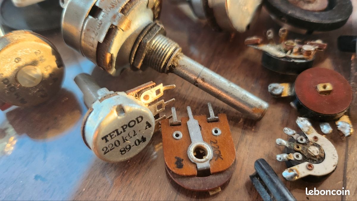 Lot de potentiomètres (image 3)