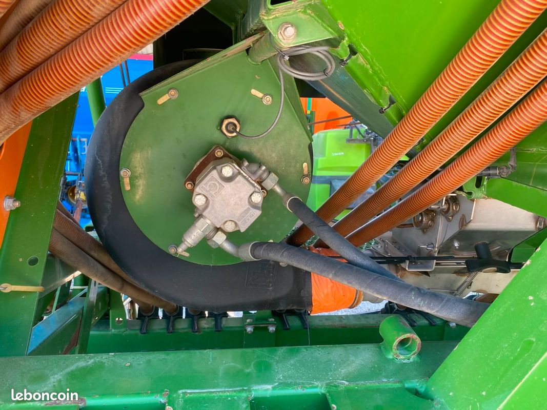 Amazone AD-P 353 Spécial + Amazone Cultimix KG (image 9)