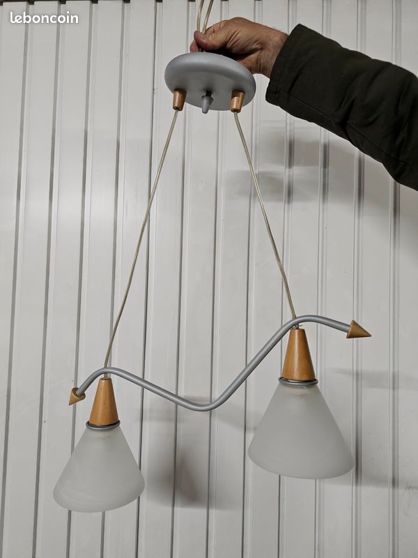 Luminaire design (image 1)