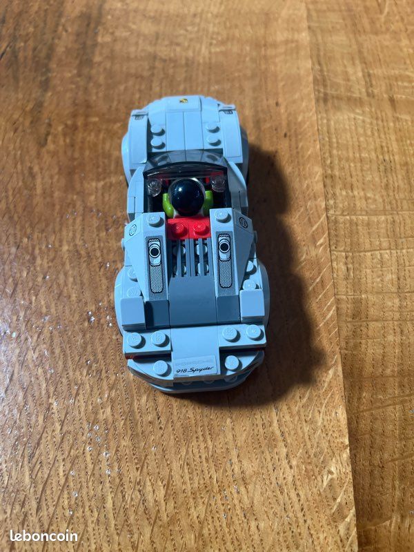 LEGO® Speed Champions de la Porsche 918 Spyder (image 4)