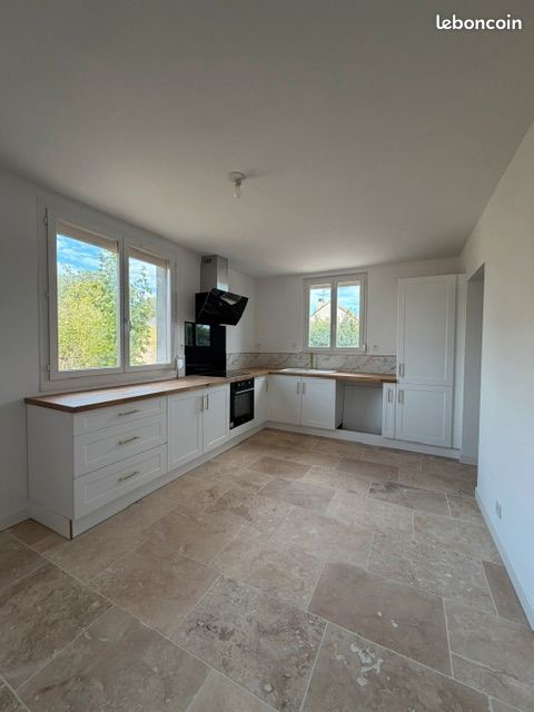 Maison 3 pièces 83 m² · à Tréclun · 83 m² · 215 000 €