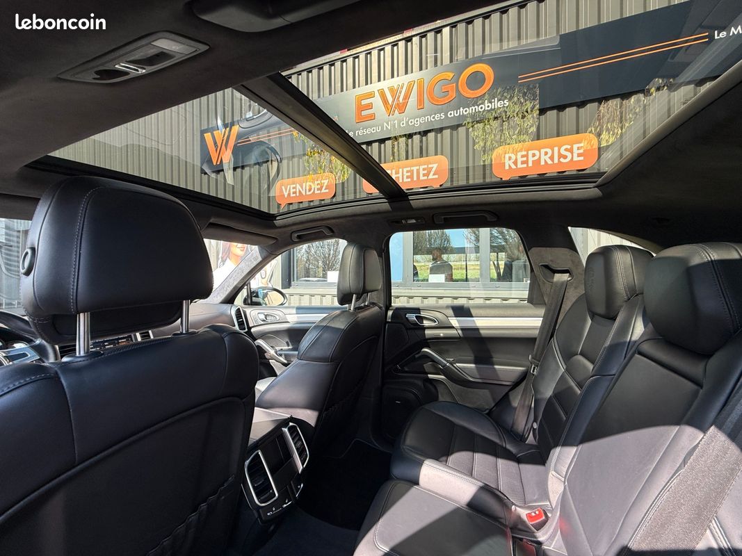 Porsche cayenne 4.8 v8 turbo 500ch / full options (image 9)