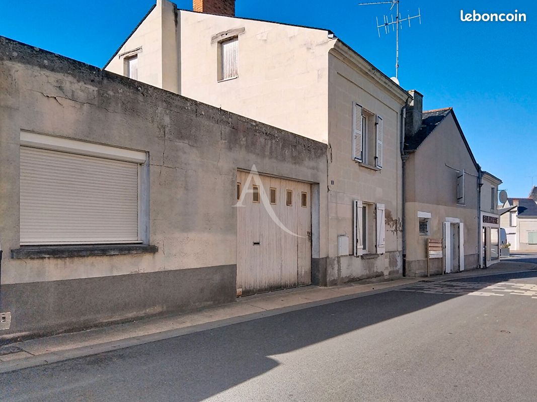 Maison 6 pièces 138 m² · à Varrains · 138 m² · 109 500 €