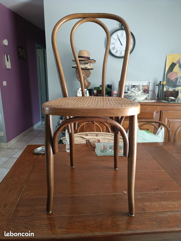 6 chaises bois tourné Thonet (image 1)