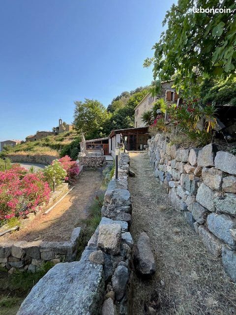 Maison 3 pièces 180 m² · à Olmeto · 180 m² · 192 000 €