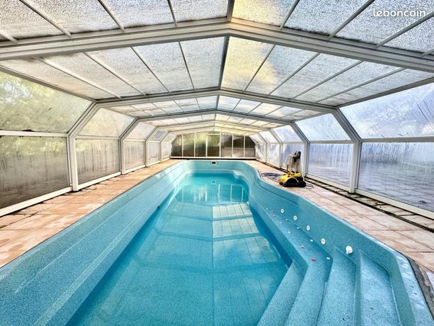 Maison 10 pièces 280 m²