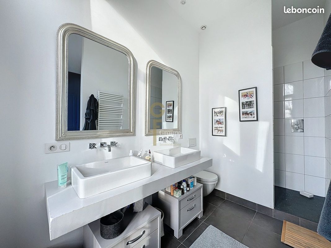 Maison a louer tourcoing - 6 pièce(s) - 274 m2 - Surfyn