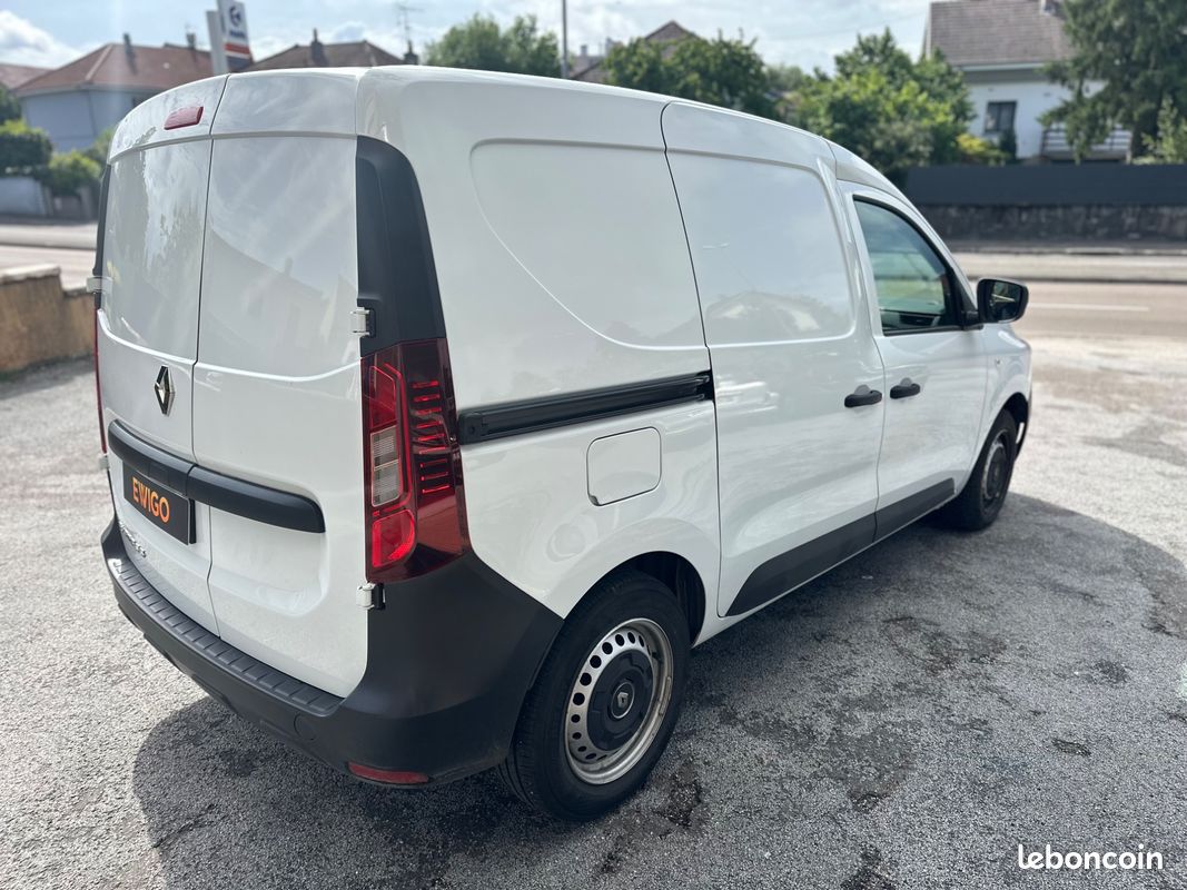 RENAULT KANGOO EXPRESS 1.5 BLUEDCI 95CH CONFORt (image 2)