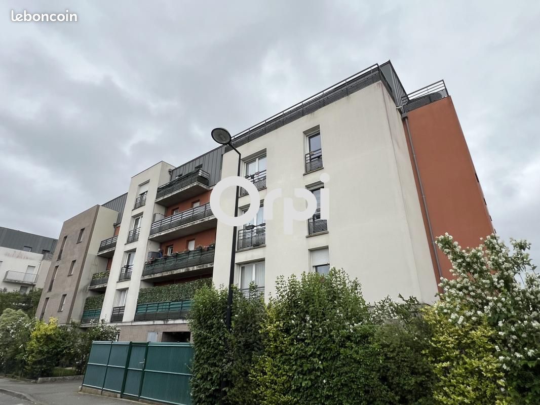 Appartement 2 pièces 43 m² · à Trappes · 43 m² · 144 000 €