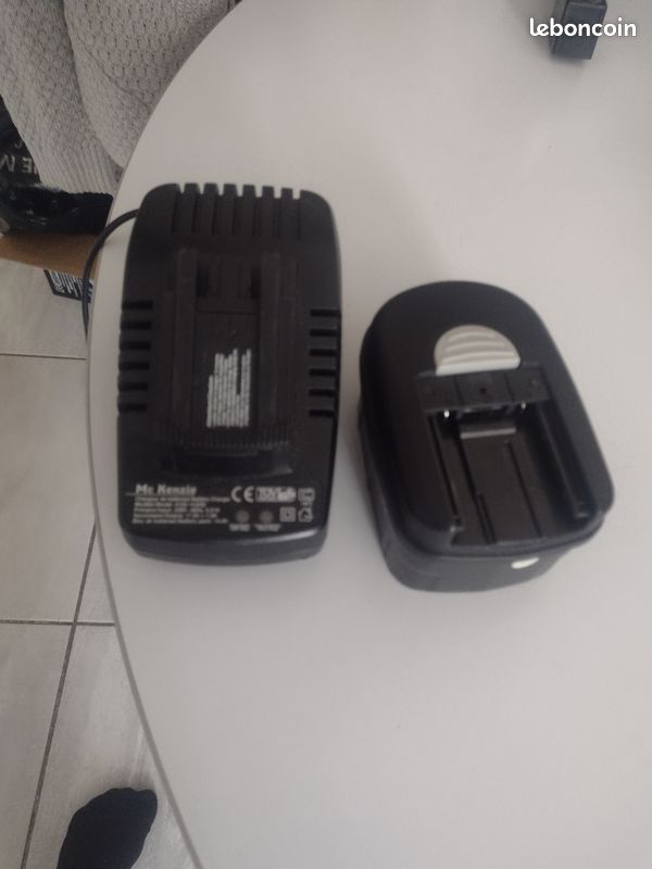 Chargeur + batterie (image 1)