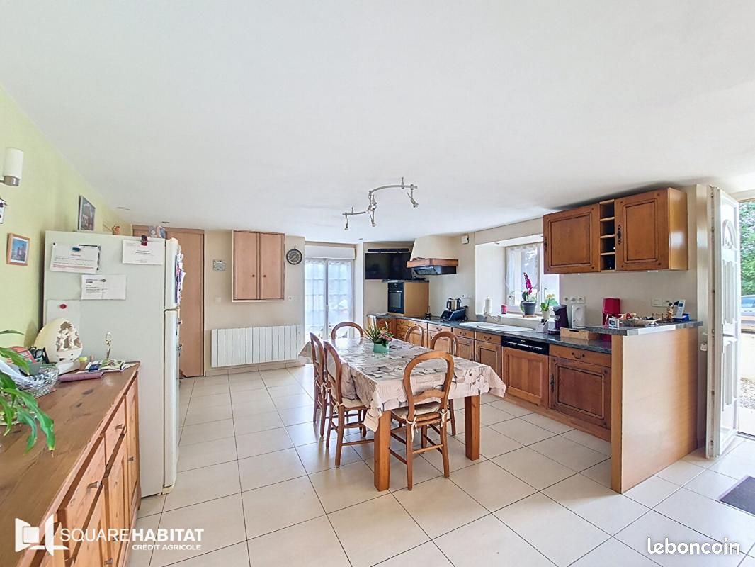 Maison 5 pièces 180 m² · à Boisgervilly · 180 m² · 207 000 €