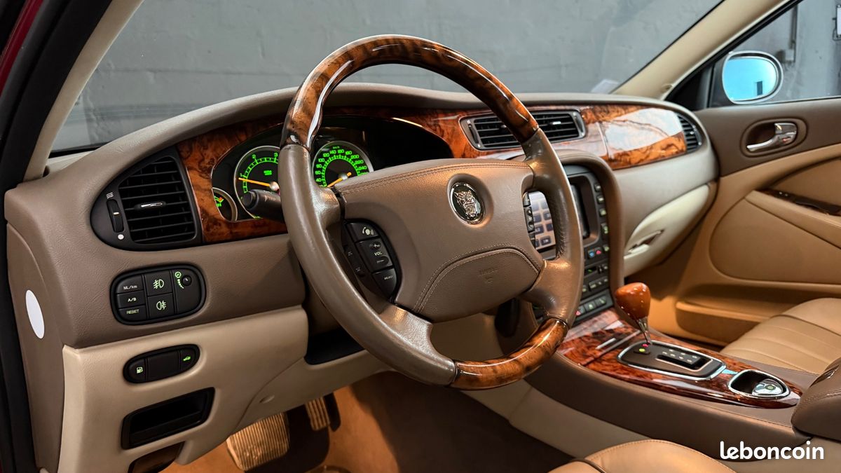 JAGUAR S-TYPE 2.7 D 205 LUXURY BVa (image 3)