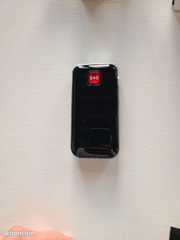 Téléphone Geemarc pour sénior (image 4)