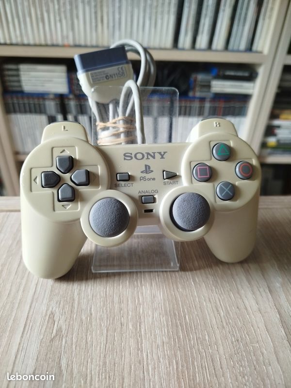 Manette Officielle Sony PlayStation 1 (PS One) - SCPH-110 - Avec Fil