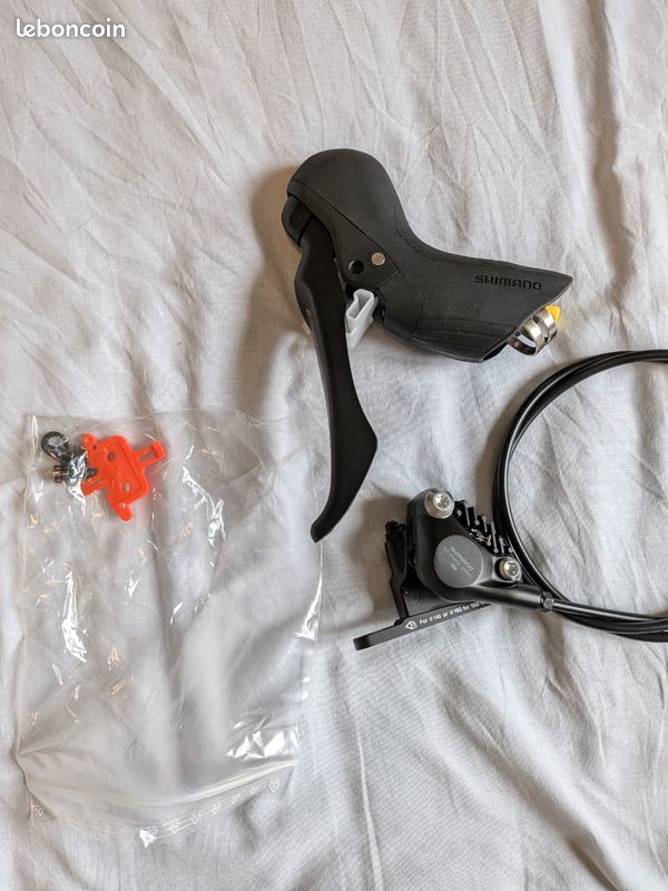Kit Complet Leviers Et étriers Shimano GRX ST-RX600 (2x11) Avec Freins BR-RX400 Avant/arrière