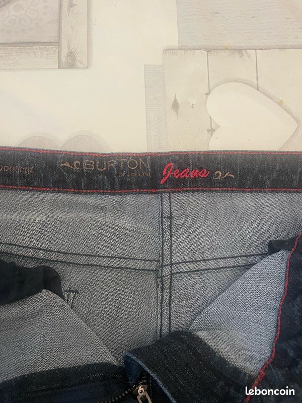 Jean femme BURTON taille 46 (image 3)