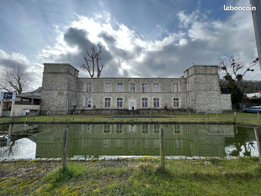 Immeuble 14 pièces 1260 m² · à Reims · 1 260 m² · 475 000 €