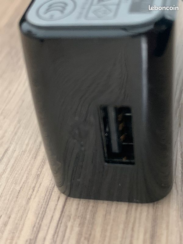 Intel Compute Stick2 (image 9)